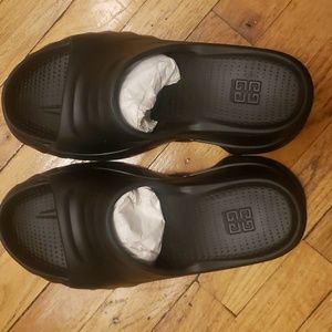 Givenchy Marshmellow Sandals